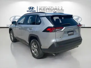 Toyota RAV4 2024 XLE 4dr SUV