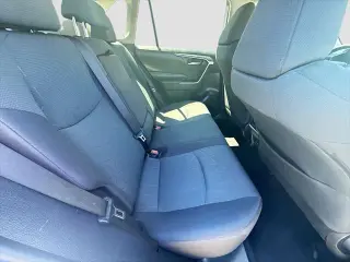Toyota RAV4 2024 XLE 4dr SUV