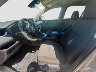 Toyota RAV4 2024 XLE 4dr SUV