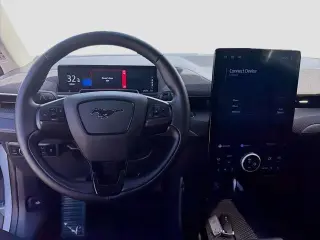 Ford Mustang Mach-E 2024 Premium 4dr SUV