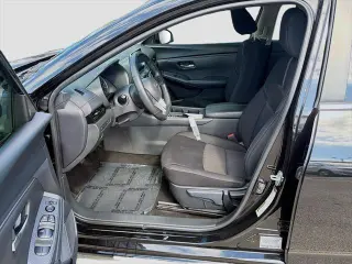 Nissan Sentra 2023 SV 4dr Sedan