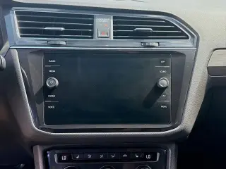 Volkswagen Tiguan 2018 2.0T SE 4dr SUV