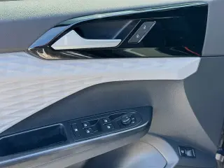 Volkswagen Taos 2022 S 4dr SUV