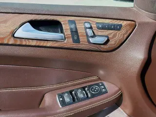 Mercedes-Benz GLS 2017 AWD GLS 450 4MATIC 4dr SUV