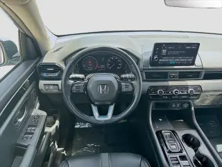 Honda Pilot 2023 Touring 4dr SUV