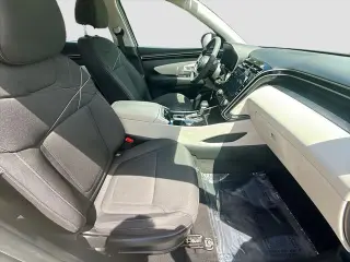 Hyundai TUCSON 2024 SE 4dr SUV