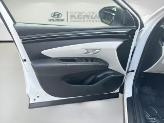 Hyundai TUCSON 2024 SE 4dr SUV