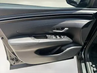 Hyundai TUCSON 2024 SEL 4dr SUV (midyear release)
