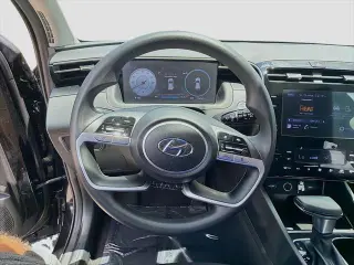 Hyundai TUCSON 2024 SEL 4dr SUV (midyear release)