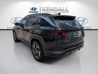 Hyundai TUCSON 2024 SEL 4dr SUV (midyear release)