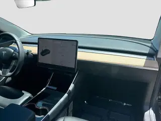 Tesla Model 3 2019 AWD Performance 4dr Fastback