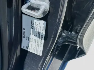 Tesla Model 3 2019 AWD Performance 4dr Fastback