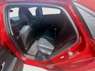 Hyundai ELANTRA 2022 Limited 4dr Sedan SULEV