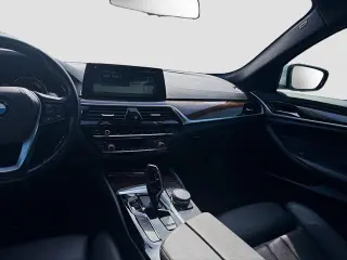 BMW 5 Series 2019 530e iPerformance 4dr Sedan