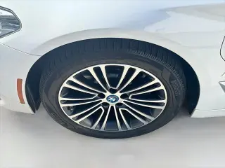 BMW 5 Series 2019 530e iPerformance 4dr Sedan