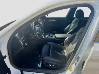 BMW 5 Series 2019 530e iPerformance 4dr Sedan
