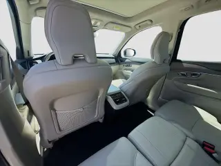 Volvo XC90 2023 AWD B5 Plus Bright Theme 4dr SUV