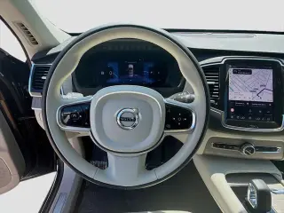 Volvo XC90 2023 AWD B5 Plus Bright Theme 4dr SUV