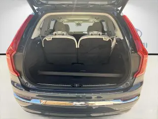 Volvo XC90 2023 AWD B5 Plus Bright Theme 4dr SUV