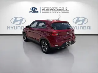 Hyundai VENUE 2024 Limited 4dr Crossover