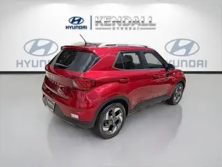 Hyundai VENUE 2024 Limited 4dr Crossover