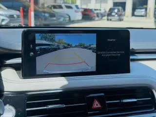 Genesis G70 2025 AWD 2.5T Sport Prestige 4dr Sedan