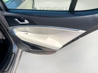 Genesis G70 2025 AWD 2.5T Sport Prestige 4dr Sedan