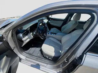 Genesis G70 2025 AWD 2.5T Sport Prestige 4dr Sedan