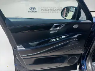 Genesis GV80 2025 AWD 2.5T Standard 4dr SUV