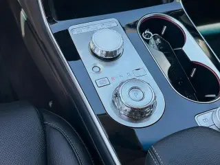 Genesis GV80 2025 AWD 2.5T Standard 4dr SUV