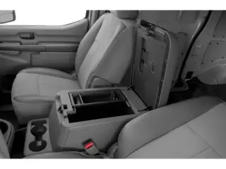 Nissan NV 2018 2500 HD S 3dr Cargo Van w/High Roof (V6)