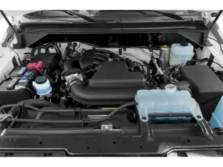 Nissan NV 2018 2500 HD S 3dr Cargo Van w/High Roof (V6)