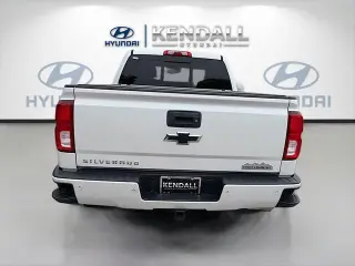 Chevrolet Silverado 1500 2018 4x4 High Country 4dr Crew Cab 5.8 ft. SB