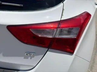 Hyundai ELANTRA GT 2013 4dr Hatchback 6M