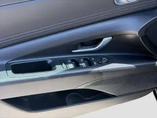 Hyundai ELANTRA 2023 SEL 4dr Sedan
