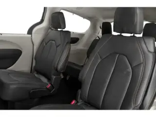 Chrysler Pacifica 2020 Touring L Plus 4dr Mini-Van
