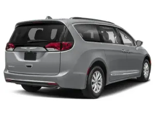 Chrysler Pacifica 2020 Touring L Plus 4dr Mini-Van