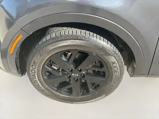 Kia Sorento 2021 AWD S 4dr SUV