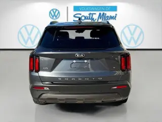 Kia Sorento 2021 AWD S 4dr SUV