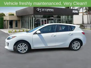Mazda Mazda3 2012 i Touring 4dr Hatchback 6M
