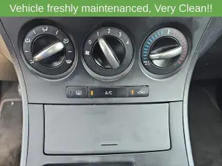 Mazda Mazda3 2012 i Touring 4dr Hatchback 6M