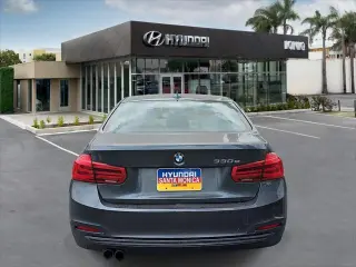 BMW 3 Series 2018 330e iPerformance 4dr Sedan