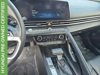 Hyundai ELANTRA 2023 Limited 4dr Sedan