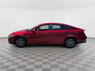 Hyundai ELANTRA 2024 SEL 4dr Sedan