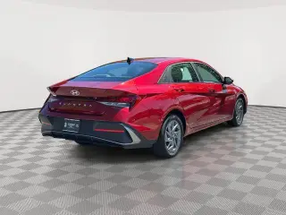 Hyundai ELANTRA 2024 SEL 4dr Sedan