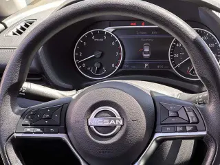 Nissan Sentra 2025 SV 4dr Sedan