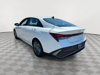 Hyundai ELANTRA 2024 SEL 4dr Sedan
