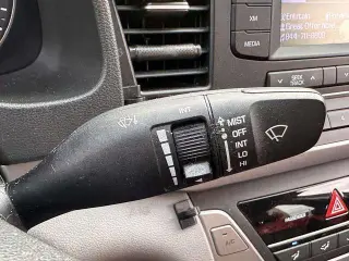 Hyundai ELANTRA 2017 SE 4dr Sedan 6M (US)