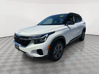 Kia Seltos 2024 AWD S 4dr SUV