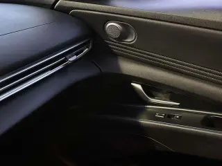 Hyundai ELANTRA 2023 Limited 4dr Sedan